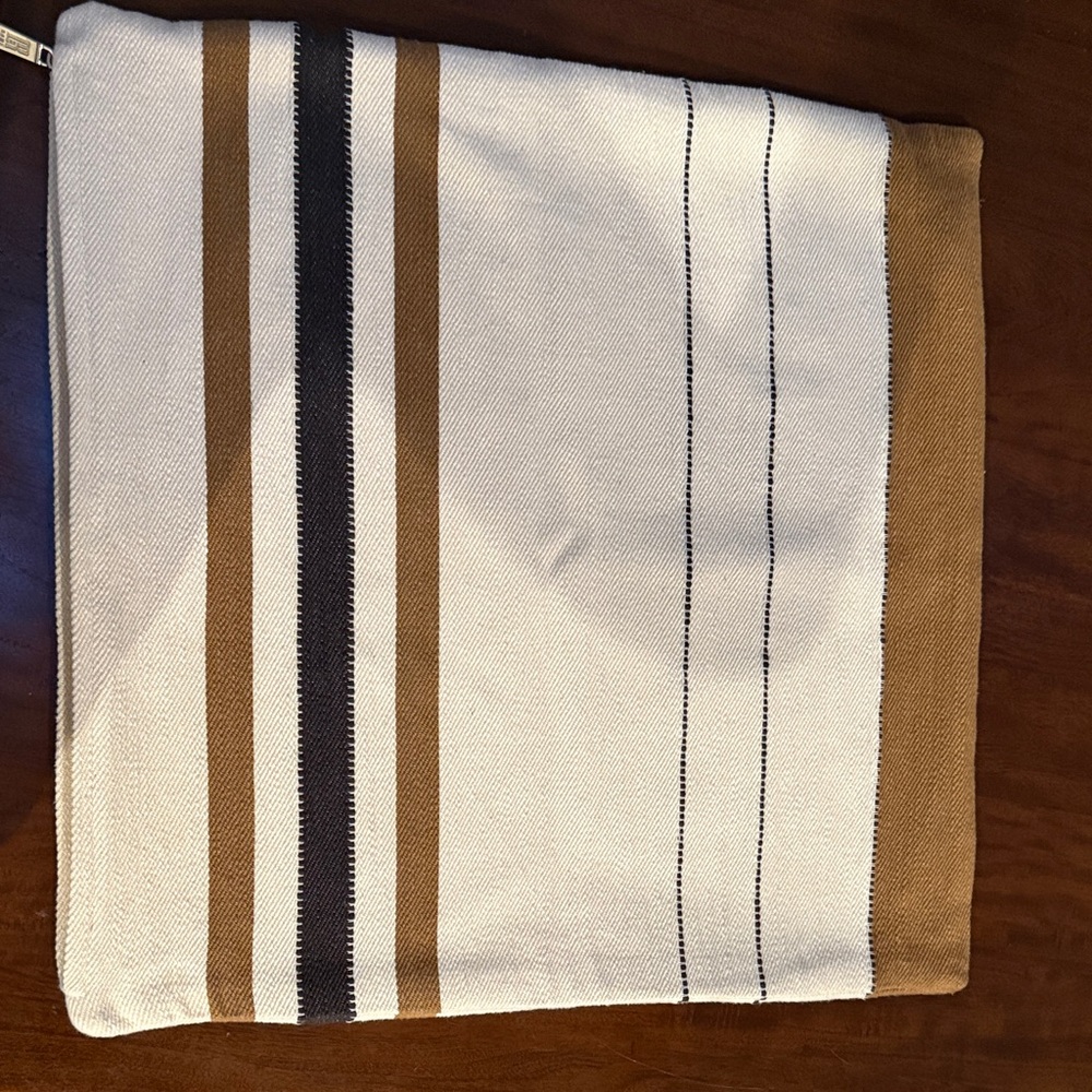 Striped pillow cover 20”